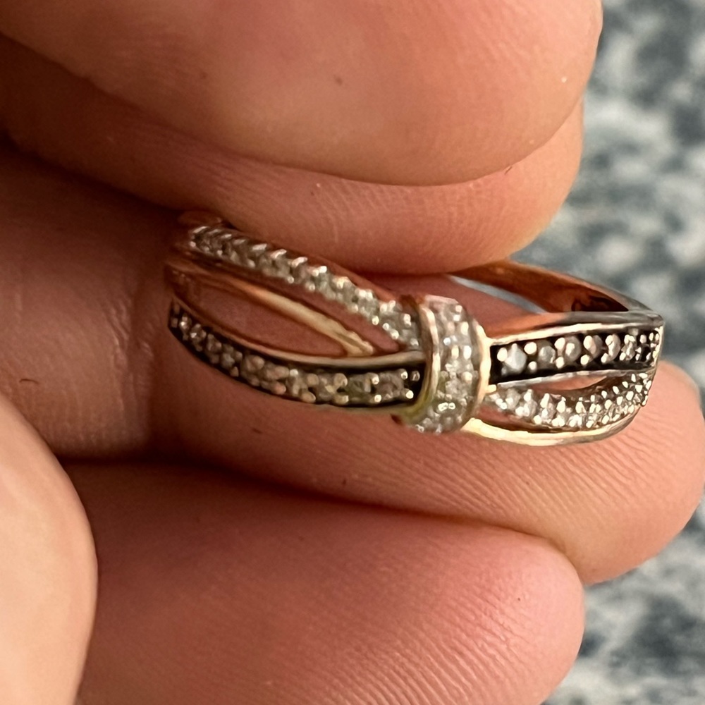 Rose gold chocolate diamond 10k